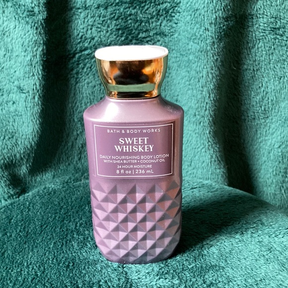 3/$15 Sweet Whisky Body Lotion - Picture 1 of 2